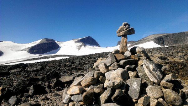 Топ оф Норвей Галлхёпигген (Galdhopiggen) 2,469 м - самая высокая вершина скандинавских гор.