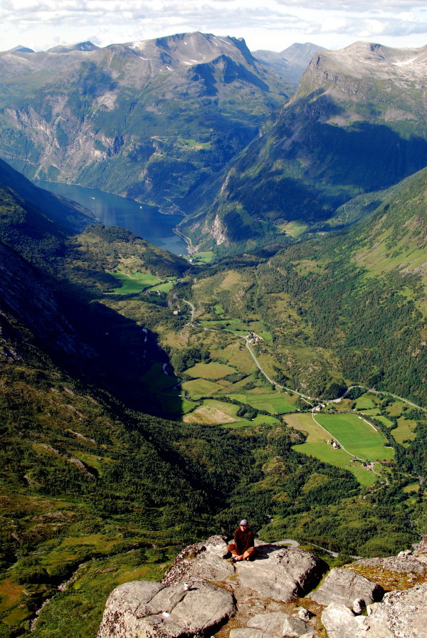 Dalsnibba-geiranger-fiord-Norway