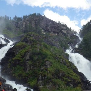 Отзыв о Норвегии водопад Латефосс