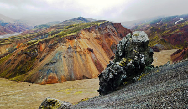 Ландманналагуар. Цветные горы. Исландия